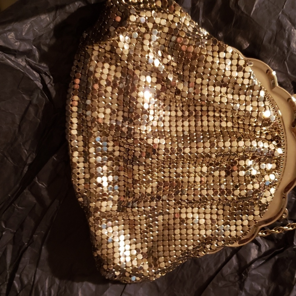 Vintage Whiting and Davis purse